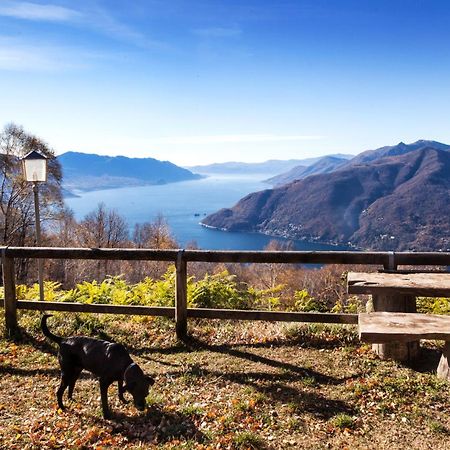 Casa del Borgo Aria&Acqua sul Lago Maggiore Maccagno Esterno foto