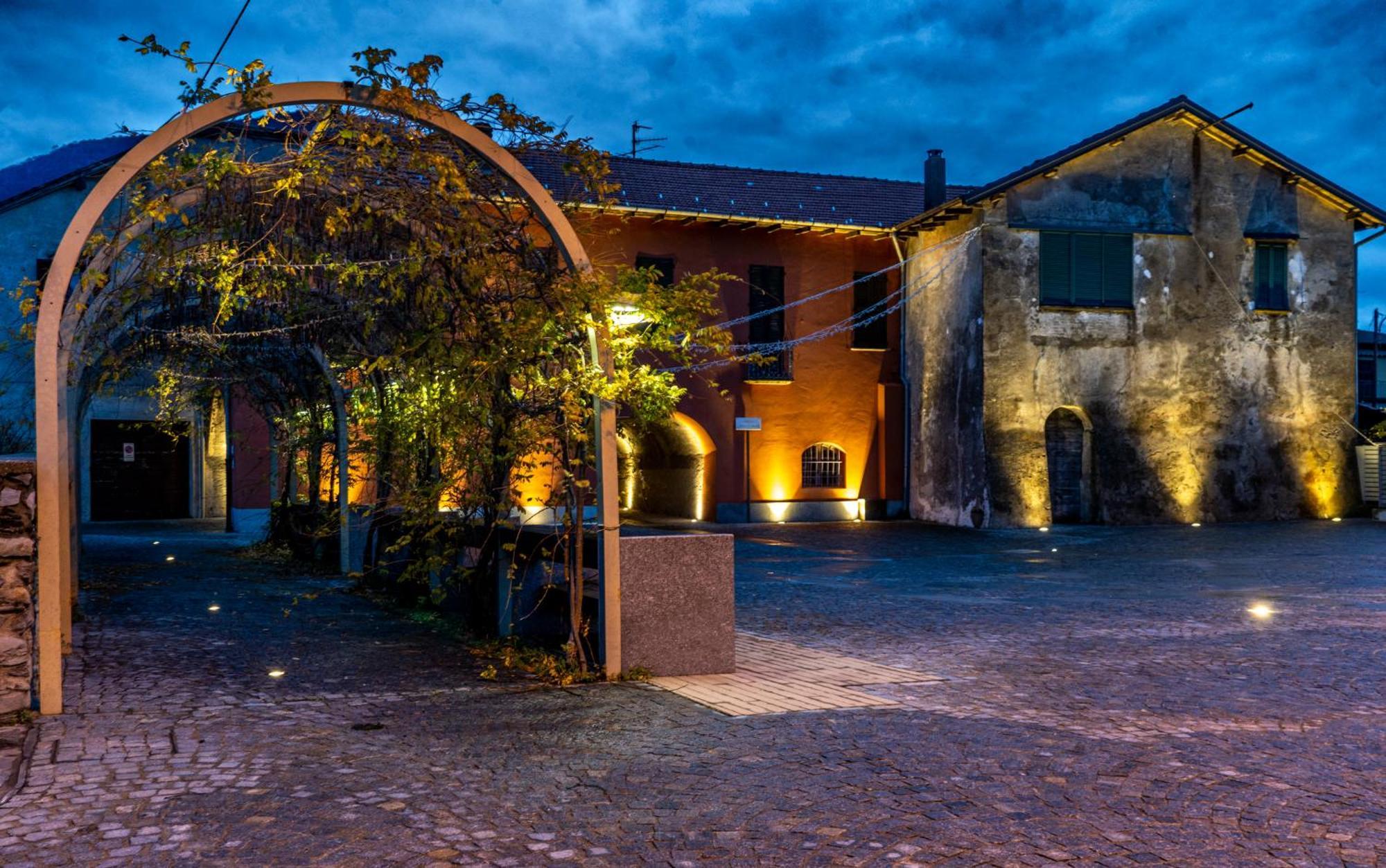 Casa del Borgo Aria&Acqua sul Lago Maggiore Maccagno Esterno foto