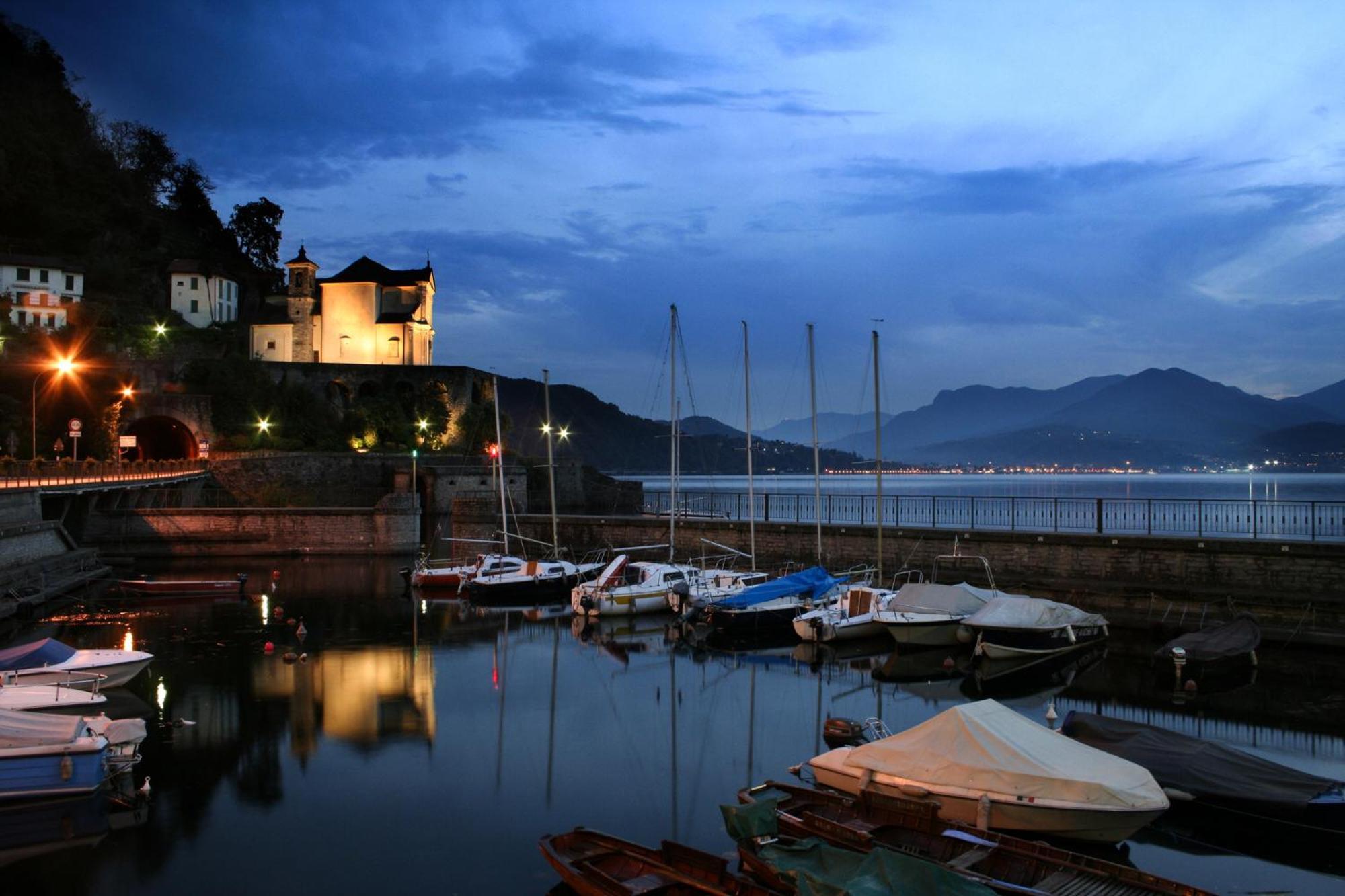 Casa del Borgo Aria&Acqua sul Lago Maggiore Maccagno Esterno foto